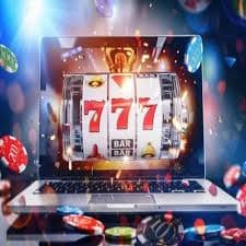 Responsible gaming guidance beside entertainment content on 8 bd